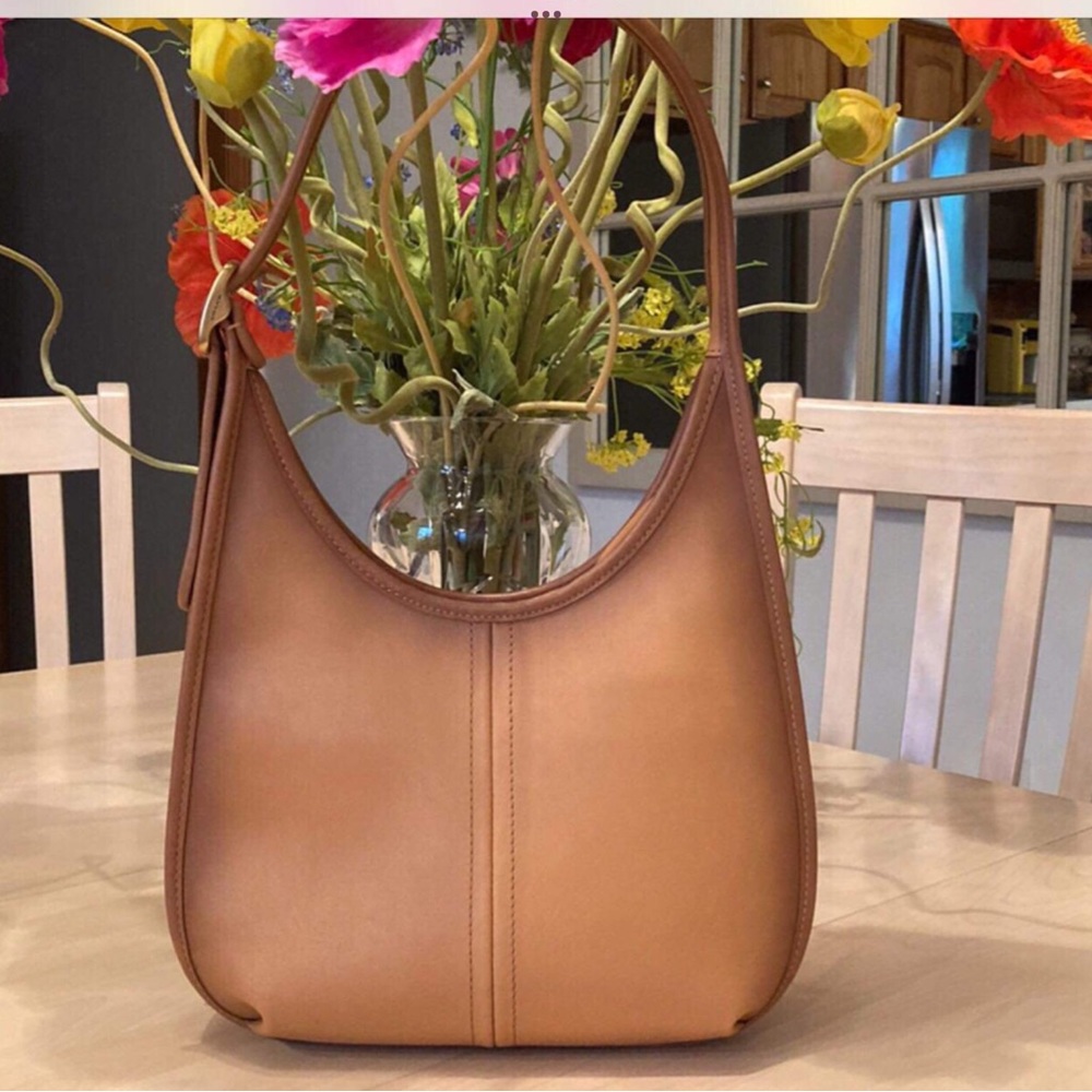SOLD🌺FREE Coach Charm w/Coach Ergo in Natural🌺
